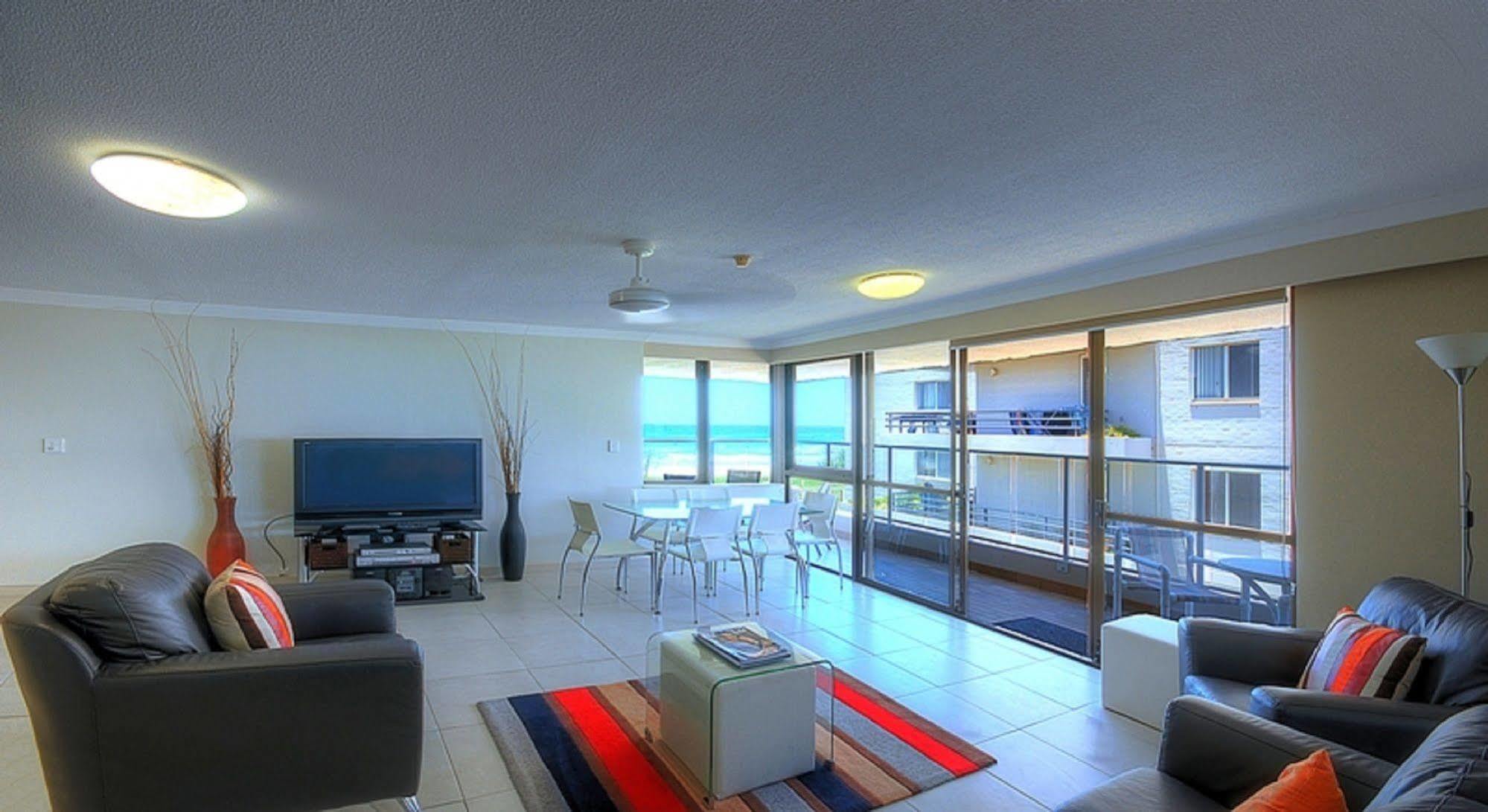 Pacific Surf Absolute Beachfront Apartments Gold Coast Exteriér fotografie