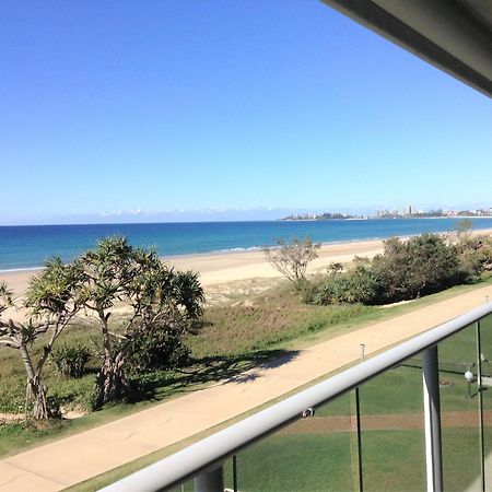 Pacific Surf Absolute Beachfront Apartments Gold Coast Exteriér fotografie